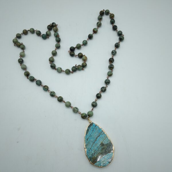COLLANA CON PERLE IN DIASPRO E AGATA