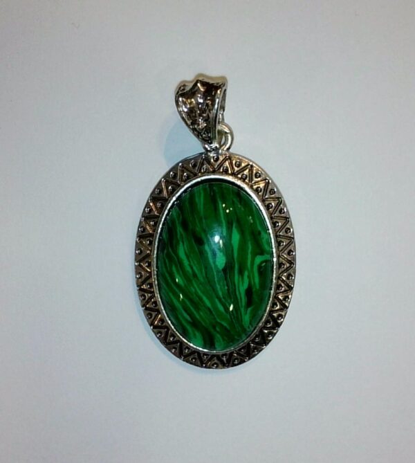 CIONDOLO MALACHITE OVALE