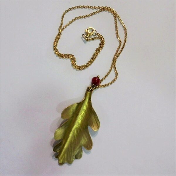 COLLANA CON FOGLIA DI QUERCIA