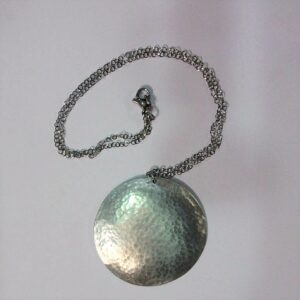COLLANA CON SOLE ARGENTATO