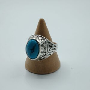 ANELLO CON HOWLITE TURCHESE- Misura 12