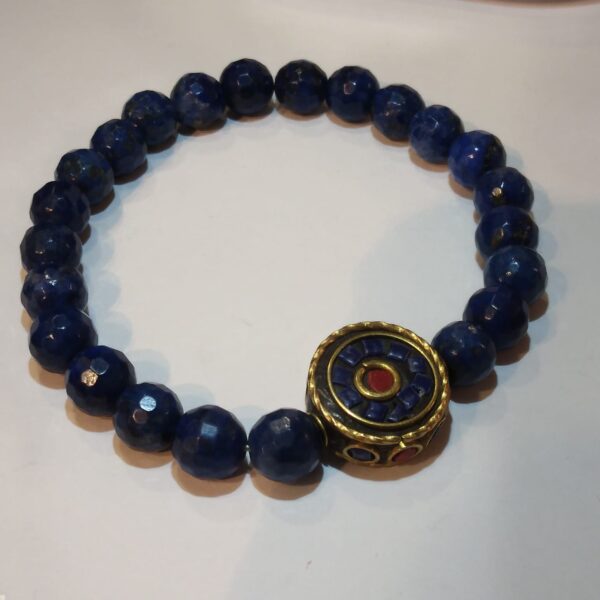 BRACCIALE IN LAPIS CON AMULETO TONDO-CM 1,5