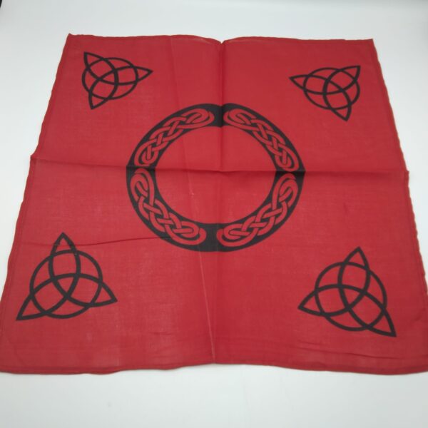 PANNO CELTICO CON TRIQUETRA - immagine 3