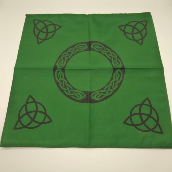 PANNO CELTICO CON TRIQUETRA - immagine 4