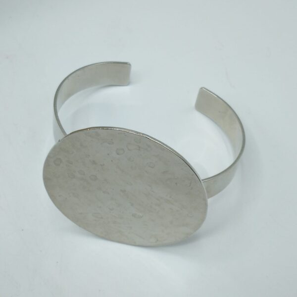 BRACCIALE RIGIDO ARGENTATO