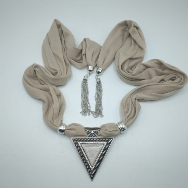 COLLANA/FOULARD STILE EGIZIO BEIGE