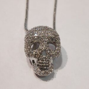 COLLANA CON TESCHIO E STRASS-CM 1,5