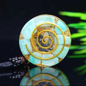 COLLANA CON ORGONE-AMAZZONITE E SPIRALE