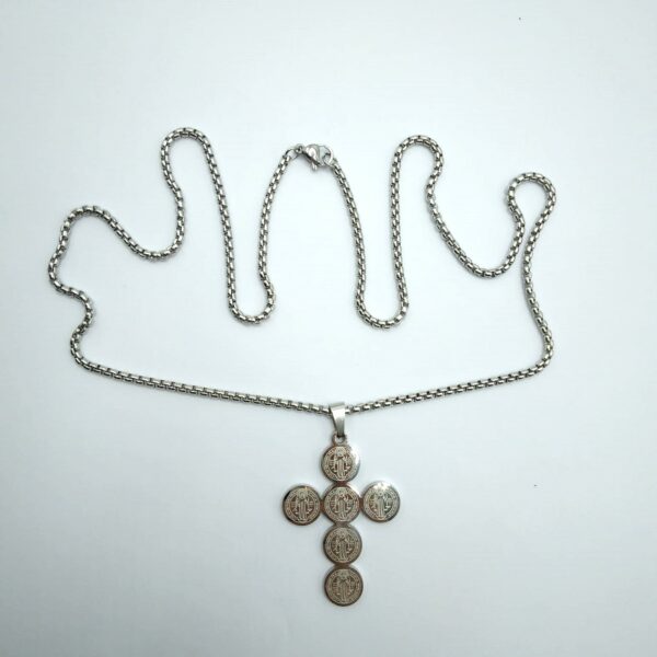 COLLANA CON CROCE DI SAN BENEDETTO