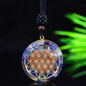 COLLANA CON ORGONE-LAPIS CORNIOLA E FIORE DELLA VITA