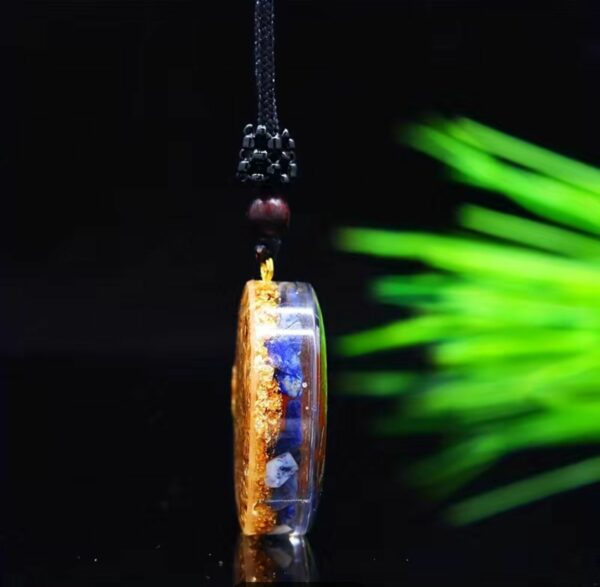 COLLANA CON ORGONE-LAPIS CORNIOLA E FIORE DELLA VITA - immagine 2