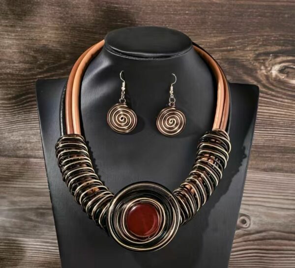 PARURE COLLANA CON  SPIRALI ROSSA