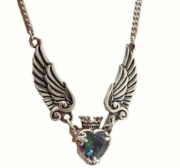 COLLANA CON CUORE E ALI IN ACCIAIO