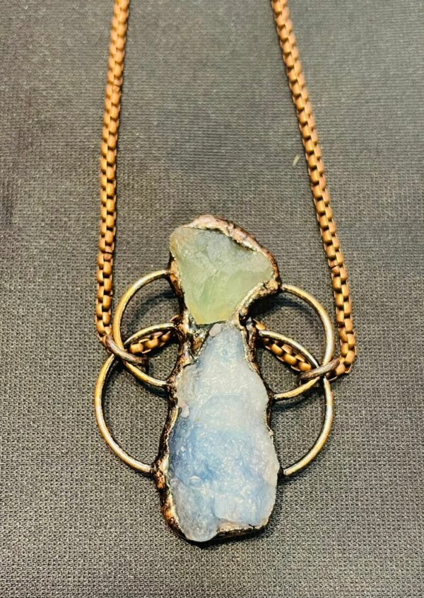 COLLANA CON FLUORITE